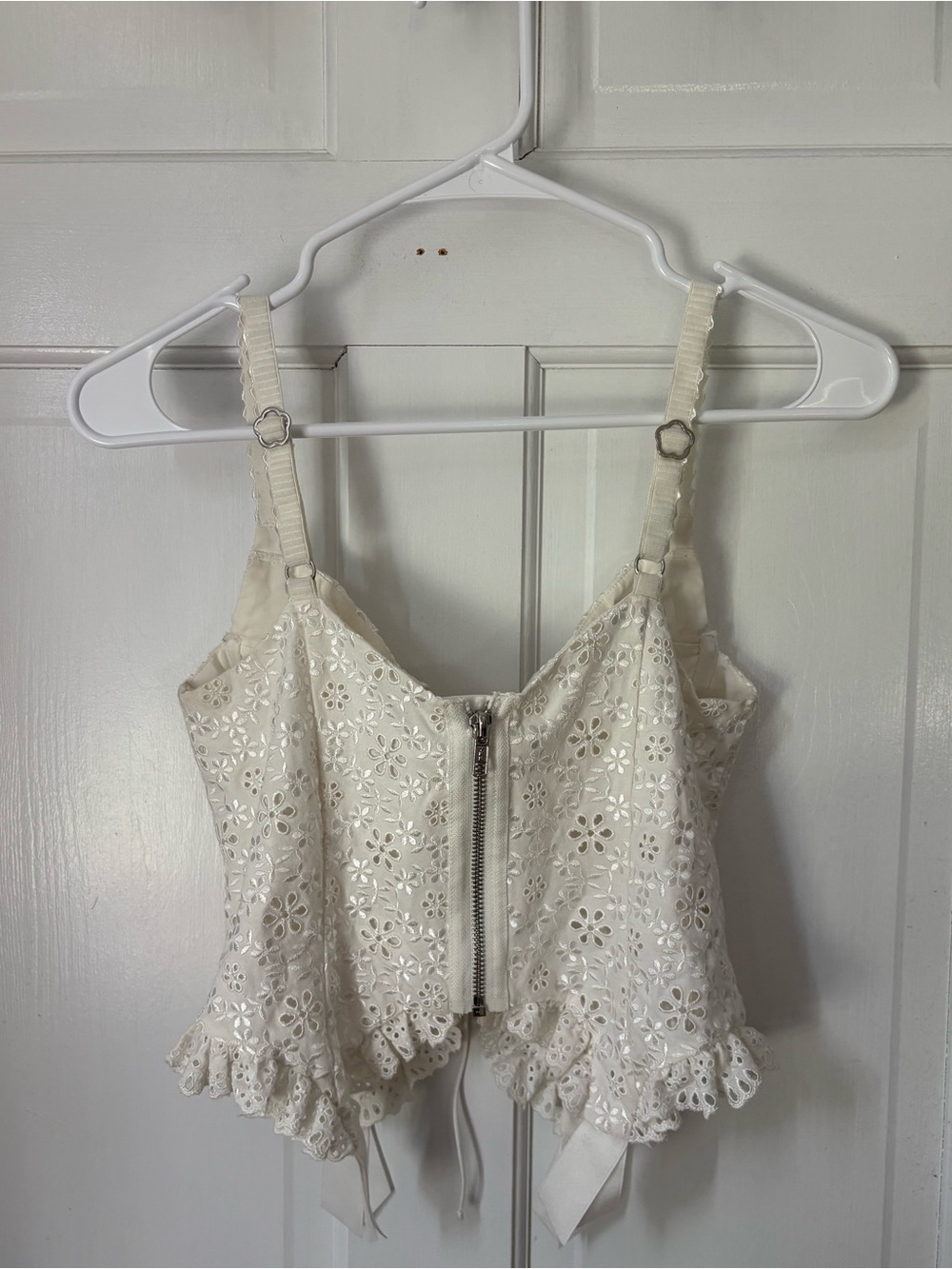 For Love & Lemons Sophie Eyelet Bustier Lace Front Top in White, Size Small (S) - Picture 5 of 15